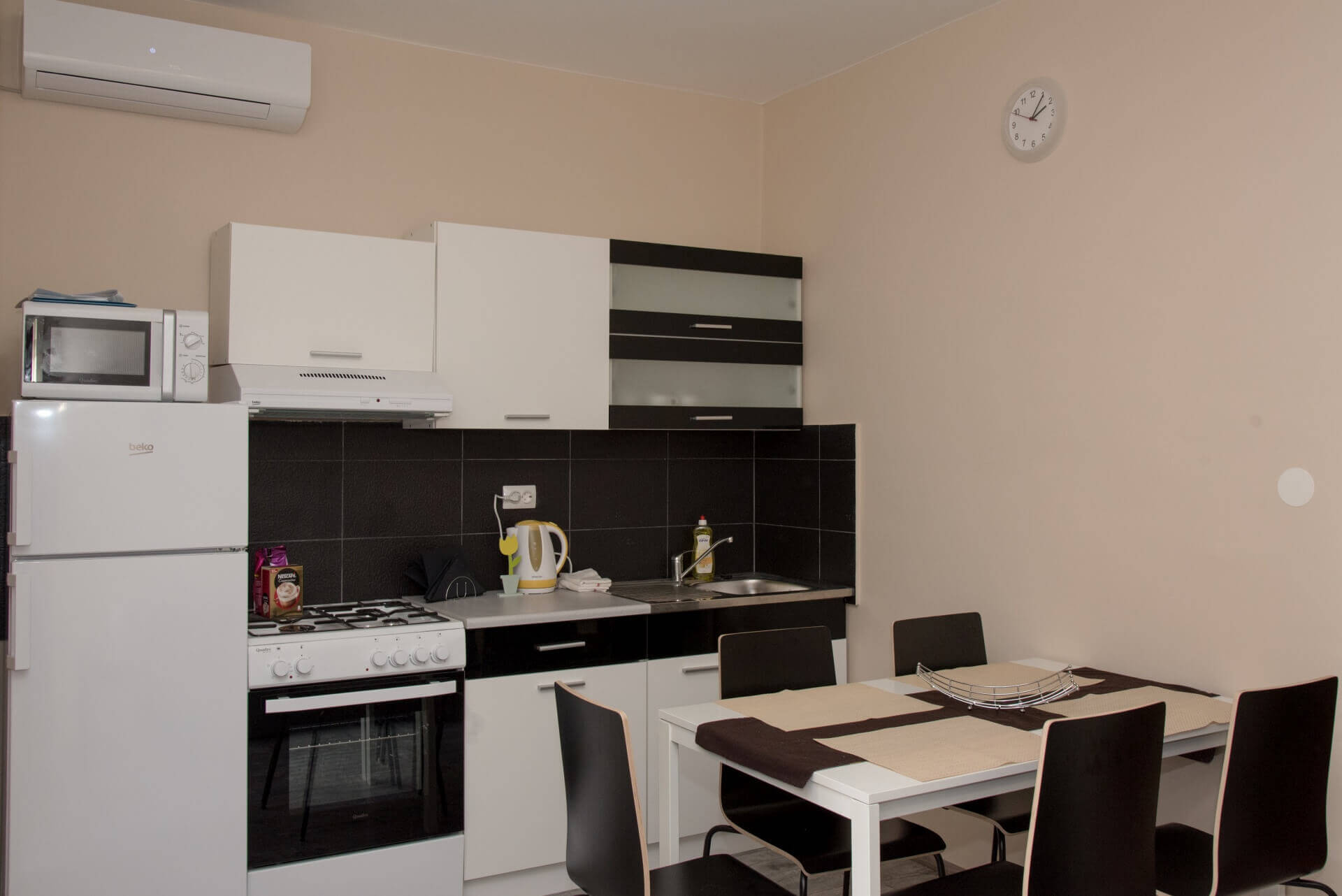 Apartman Srce autor Predrag Uskokovi─З 1