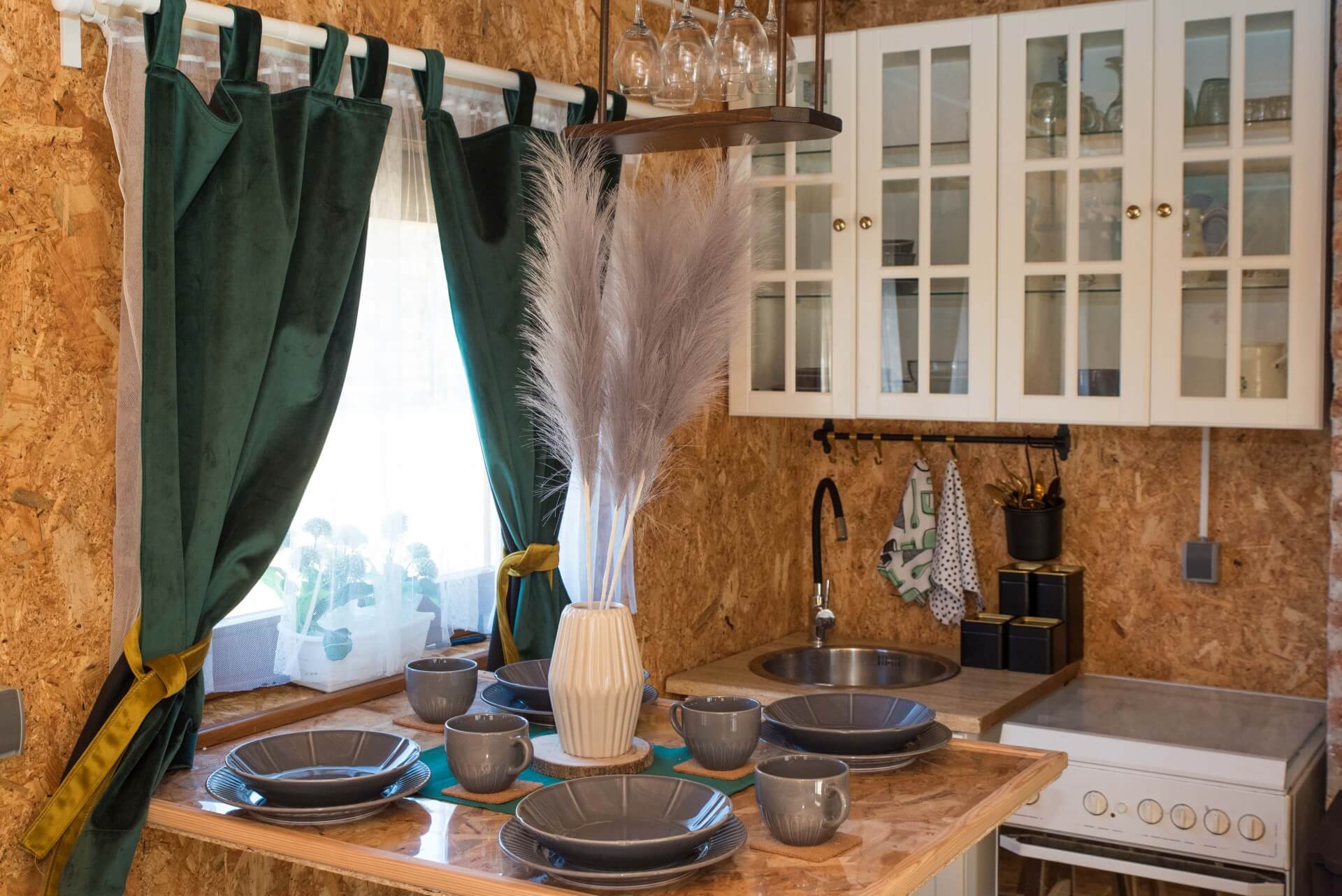 OPG HORVAT Kuća za robinzonski smještajautor P. Uskokovic 1